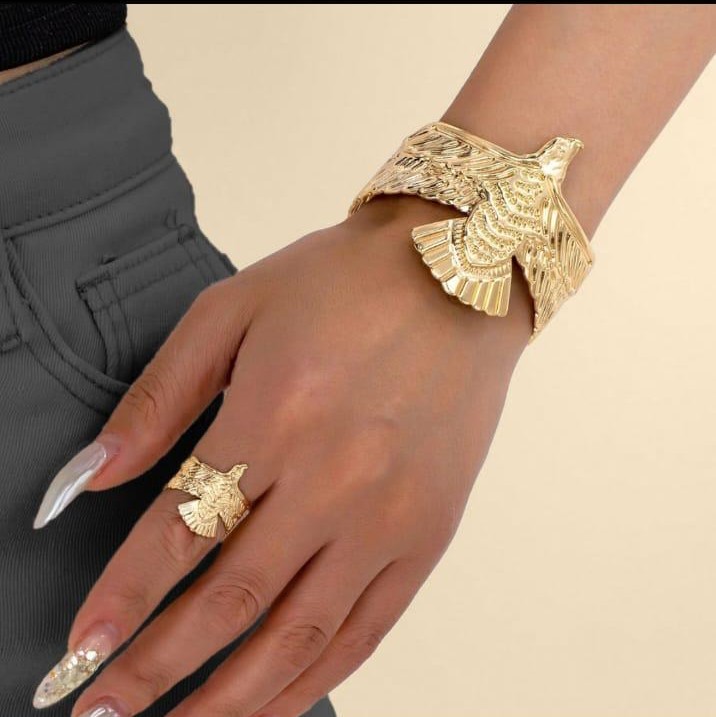 Statement Handcuffs with Ring