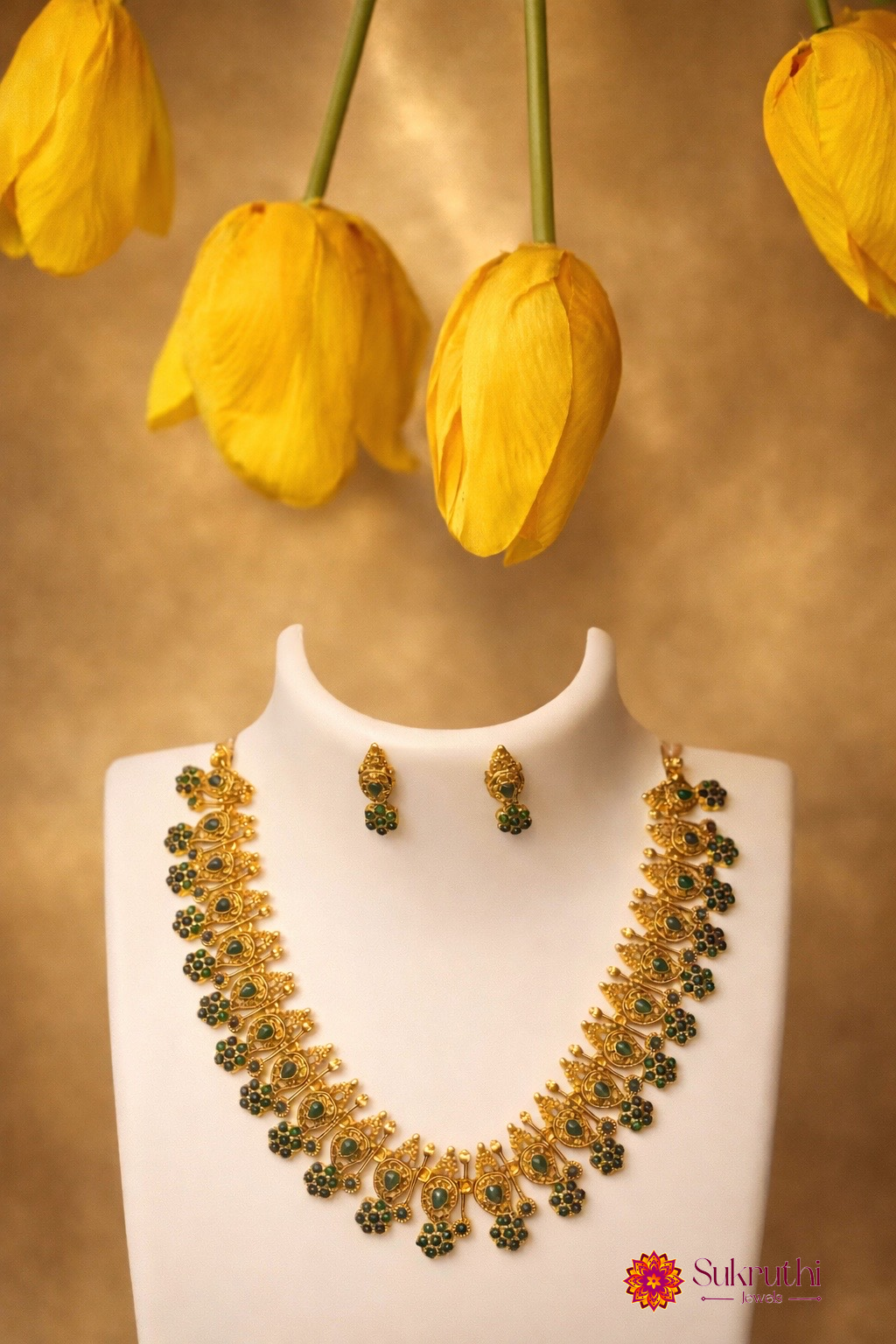 MANGO GOLD LOOKALIKE NECKLACE